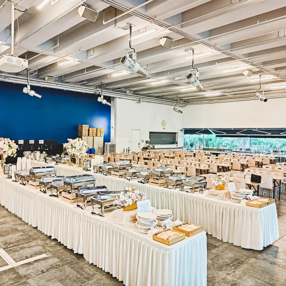Buffet catering set up for 100 people at a corporate event in Singapore
